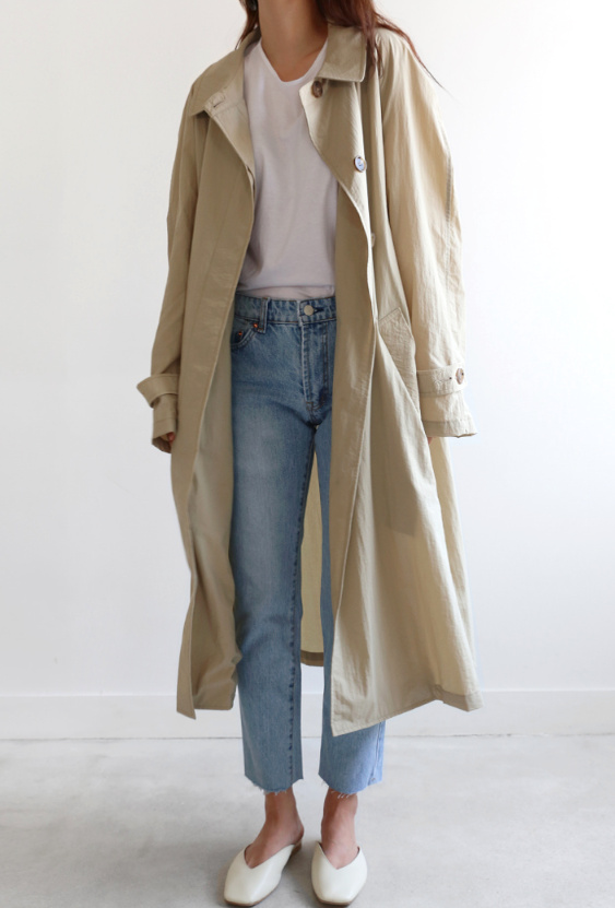 Troquer ses baskets blanches contre une paire de souliers immacul�s, ou comment twister un look casual/classique