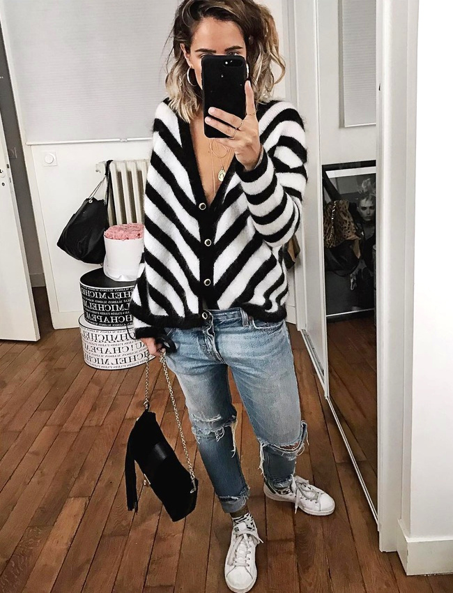 Port� � m�me la peau, le gilet graphique gagne en sensualit�