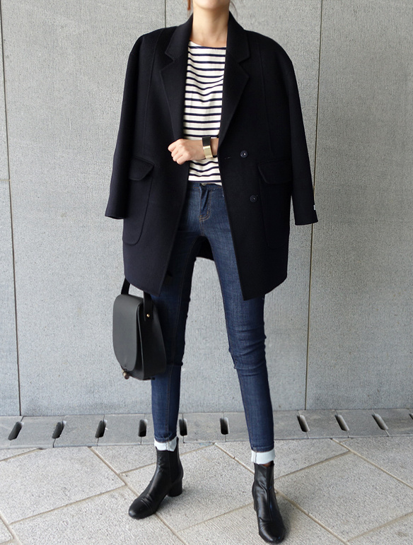 S'il est classiquement casual, ce look ne manque pas pour autant pas de caract�re !