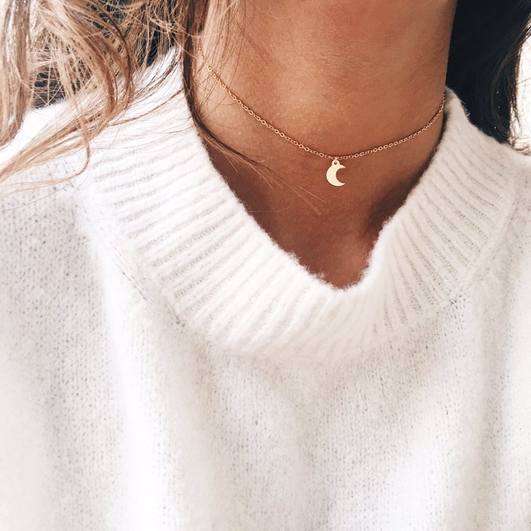 Les plus fins colliers sont souvent les plus gracieux