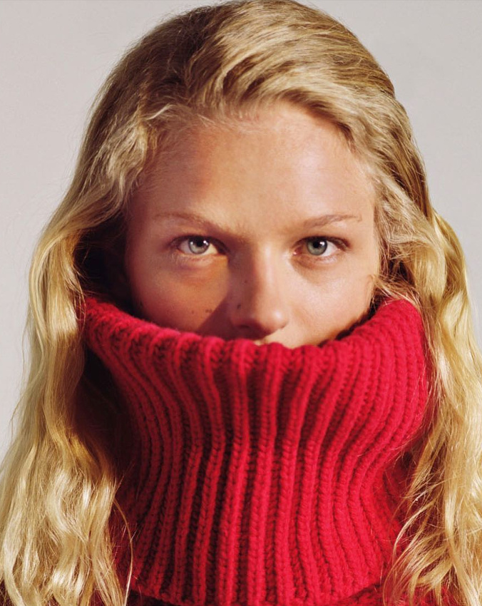 Le col roul� Balenciaga : le r�ve de toute personne exp�rimentant un hiver aux temp�ratures durablement n�gatives