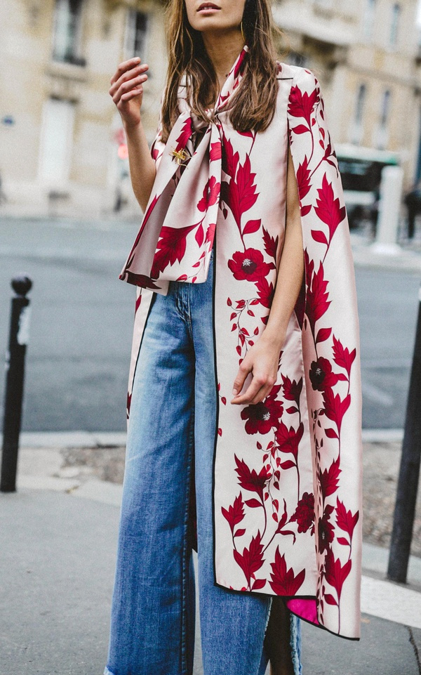 Envie du jour : porter un jean avec un haut grandiose !