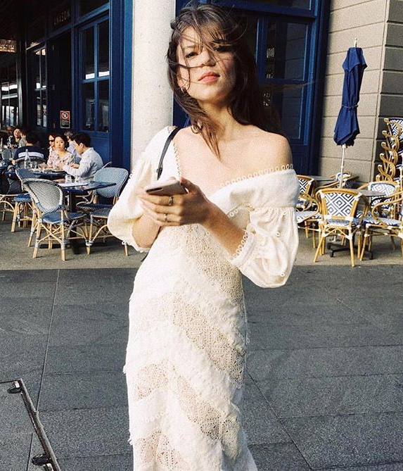 Mission du jour : se d�nicher une robe blanche vintage � porter d�s le printemps