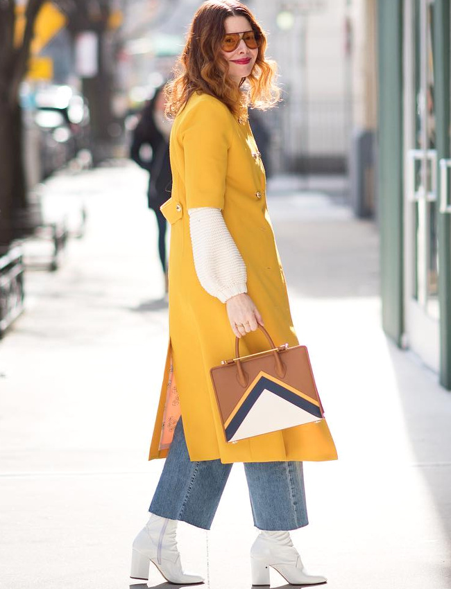 M�lant allure classique et parti pris graphique, ce sac Strathberry a tout bon !