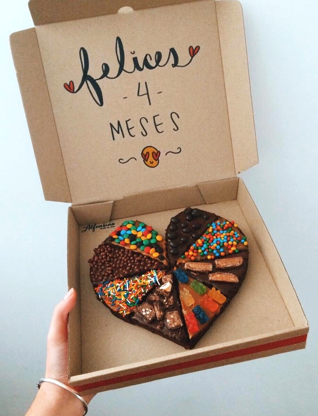 La pizza 4 fromages ? So boring...