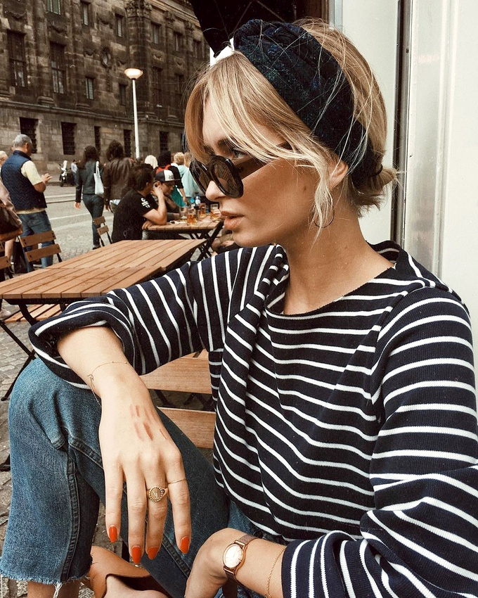 Bandeau noir + marini�re = le bon mix