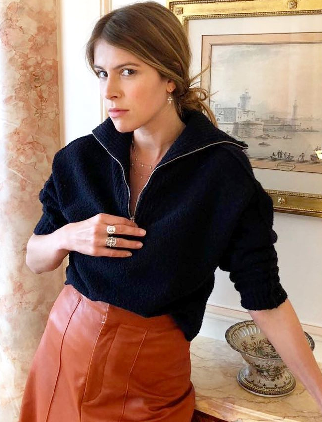 Oui au d�zippage de col camionneur !