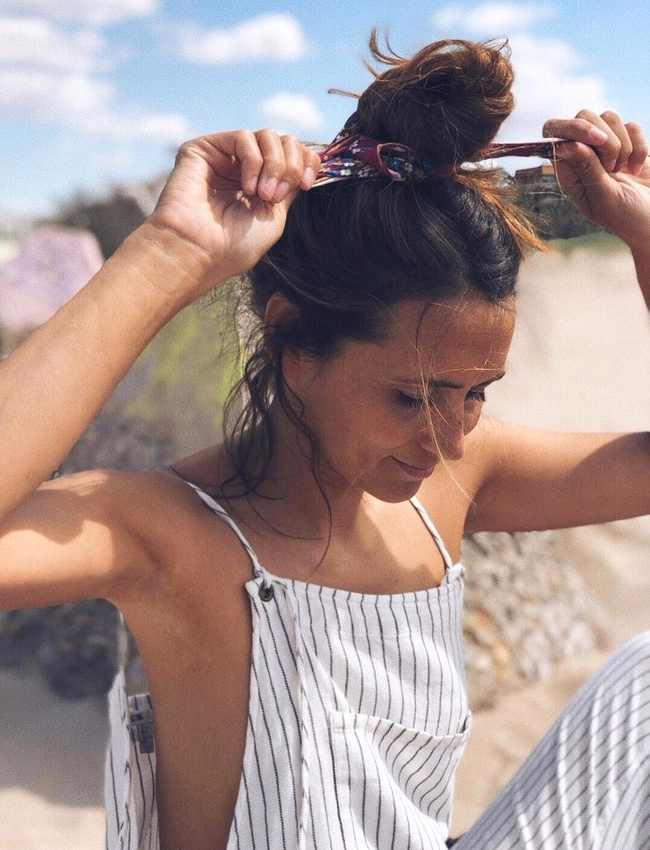 D�clin�es en lien, les bretelles de salopette changent la d�gaine de cette derni�re !