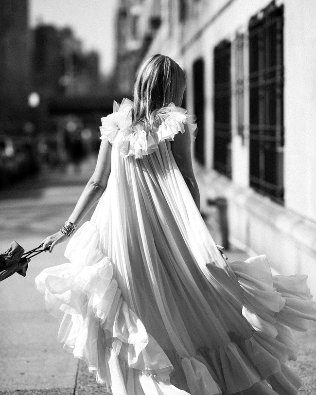 On a toujours besoin d'une robe f��rique dans sa vie !