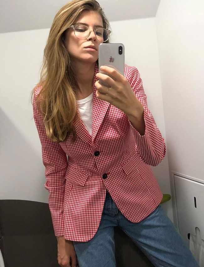 Pour ou contre le blazer vichy rouge ?