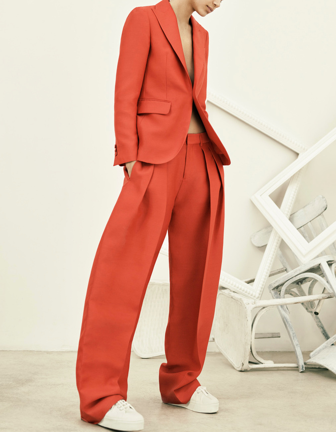 Qu�te du moment : trouver un costume � la coupe parfaite...