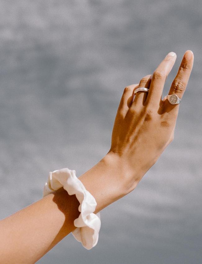 Le chouchou, ce bracelet improvis�...