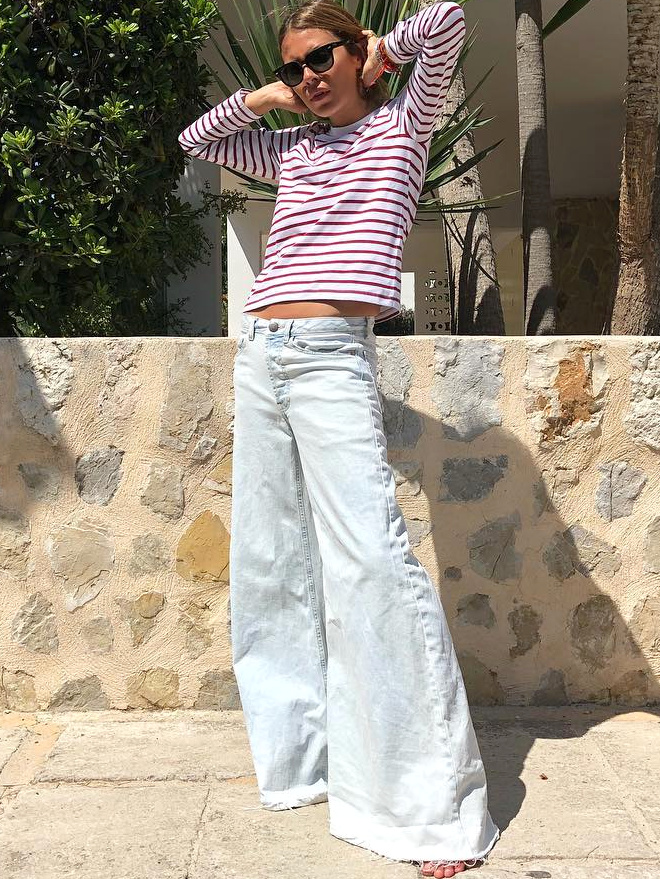 Jean flare ultra large + marini�re �troite rouge et blanche = le bon mix