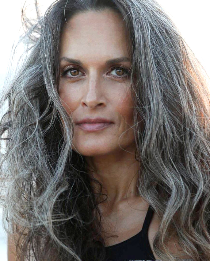 Assumer ses cheveux gris, une lib�ration ?