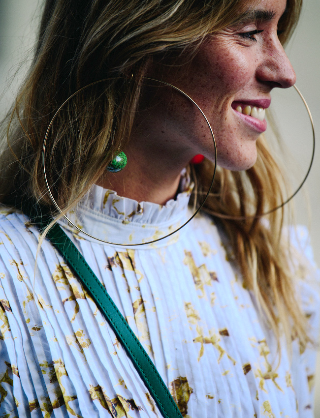 Pour ou contre les cr�oles XXXL ?