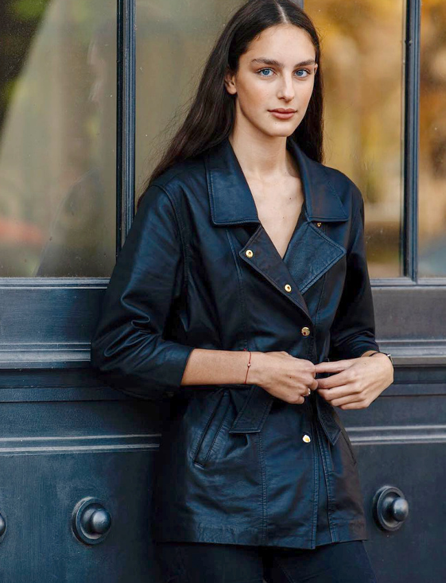 Wanted : une veste en cuir esprit saharienne !