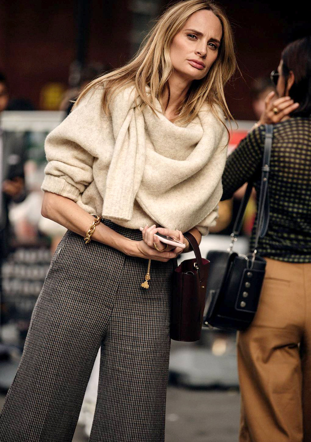 Le pull, une �charpe comme une autre !