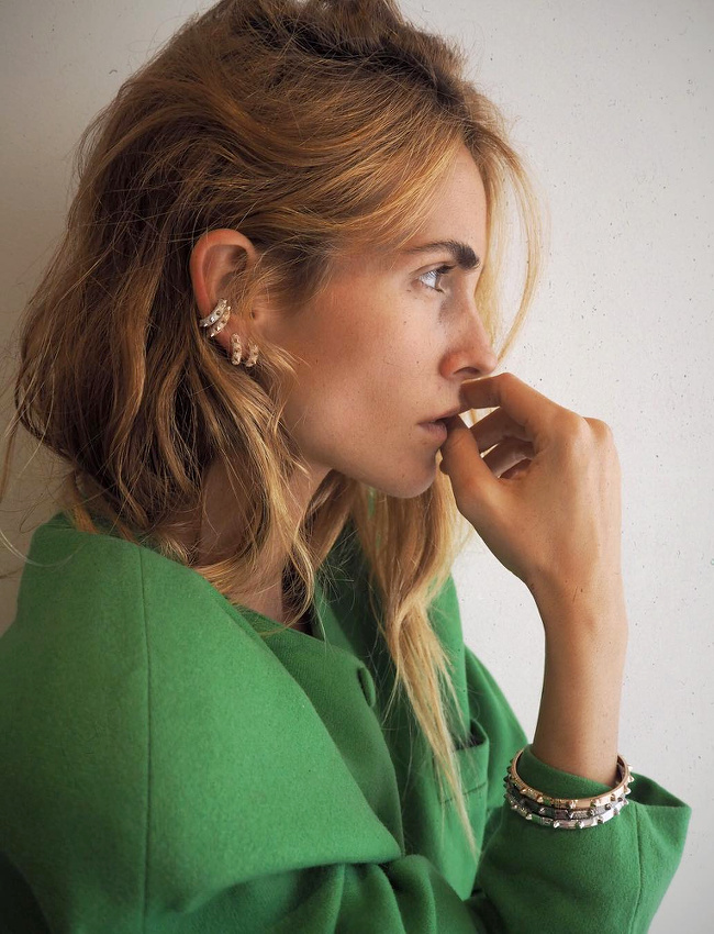 Plus les bijoux sont sophistiqu�s, plus le coiff�/d�coiff� est recommand� !