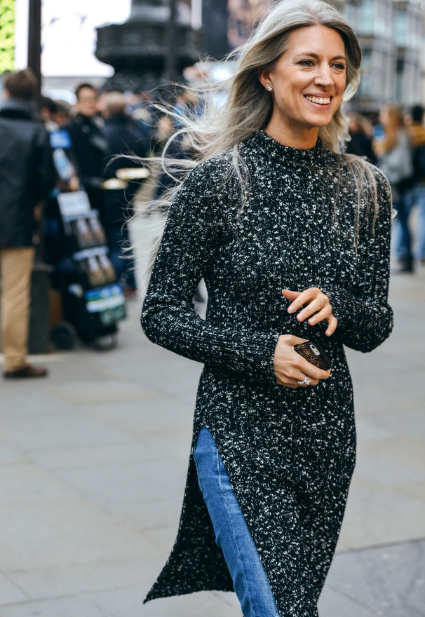 Robe pull fendue sur le c�t� + slim = le bon mix