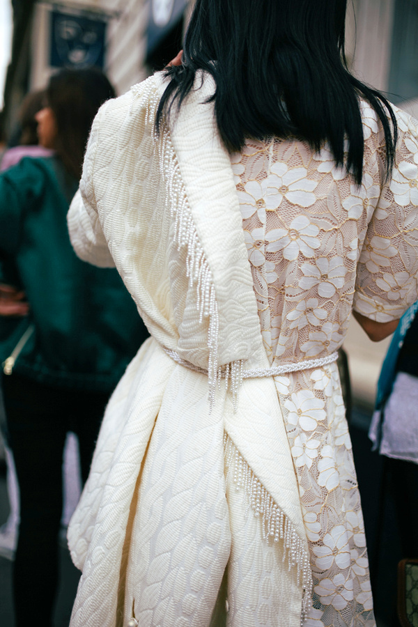 Le monochrome textile force � �tre inventif, et c'est tant mieux !