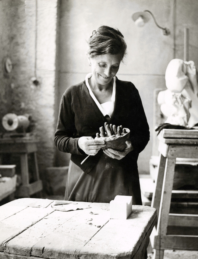 Louise Bourgeois ou la f�minit� cr�ative