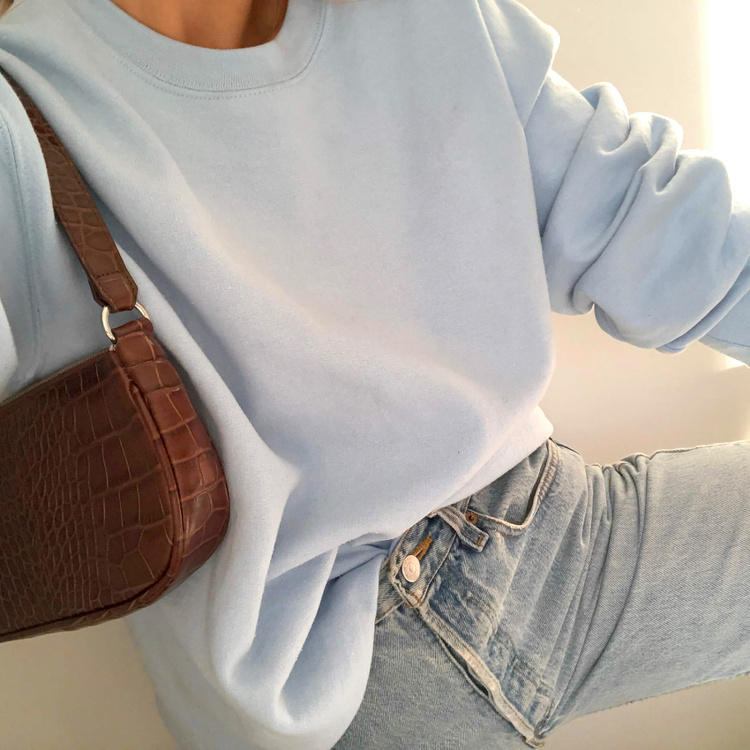 Bleu ciel + marron = le bon mix