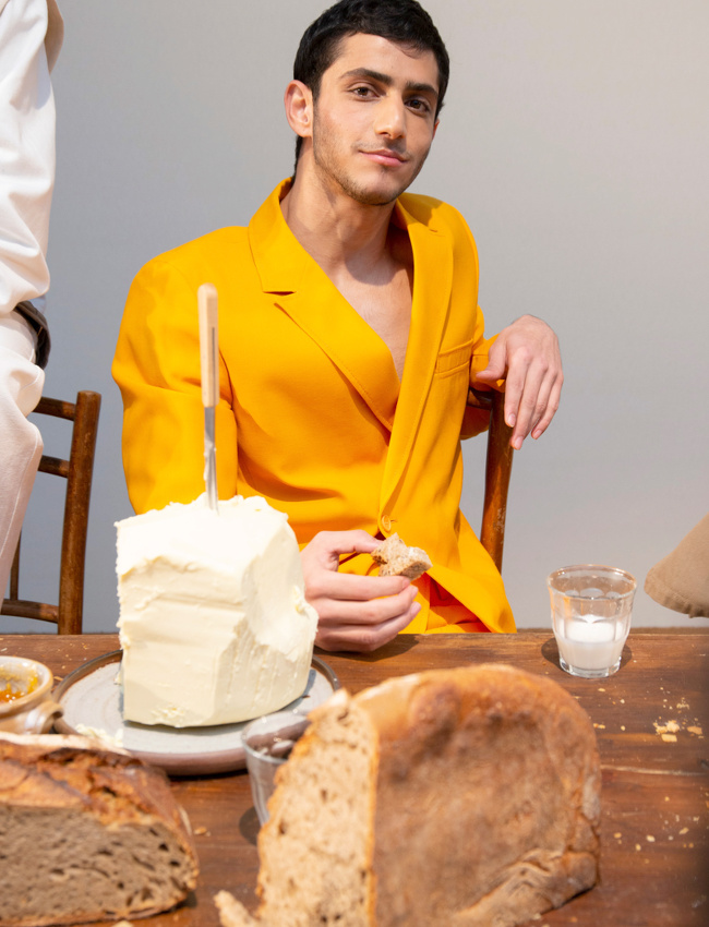 Quand Jacquemus tente de convertir le fashion cosmos � la motte de beurre...