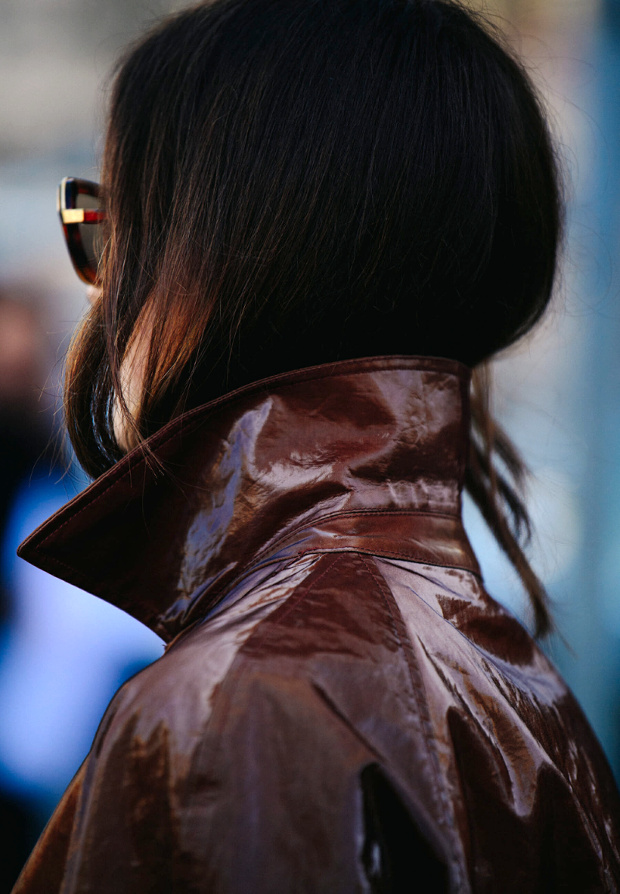 Wanted : un trench marron glac�