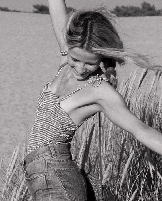 Porter son maillot une pi�ce en guise de body : l'un des futurs petits plaisirs de l'�t� !