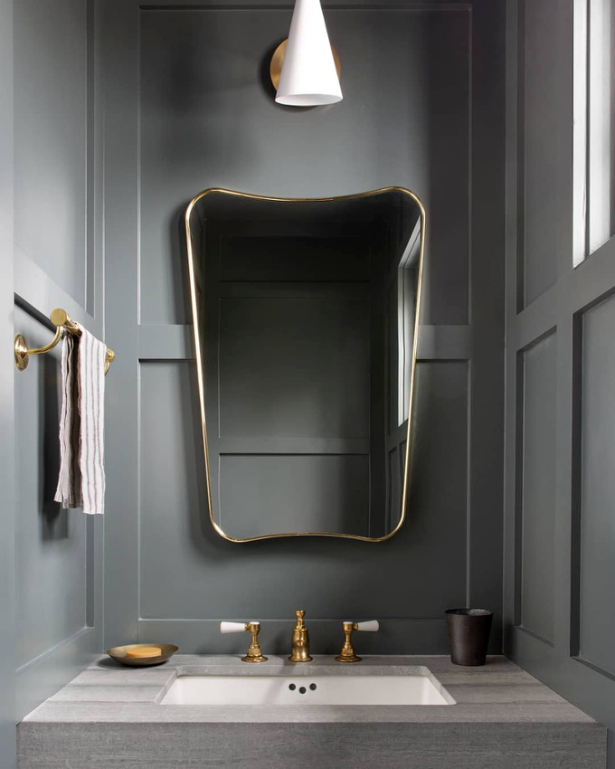 Miroir, mon beau miroir...