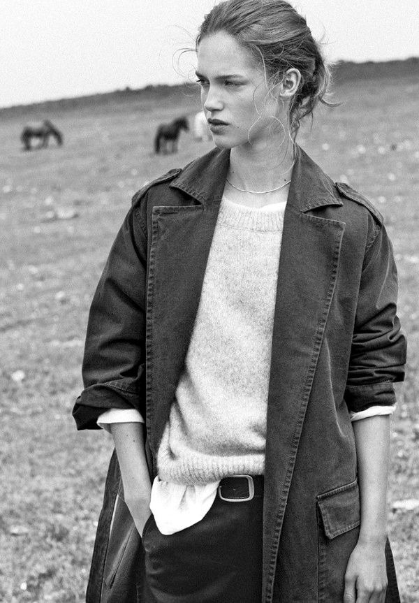 Port� en mode casual, le trench a tout du meilleur ami vestimentaire