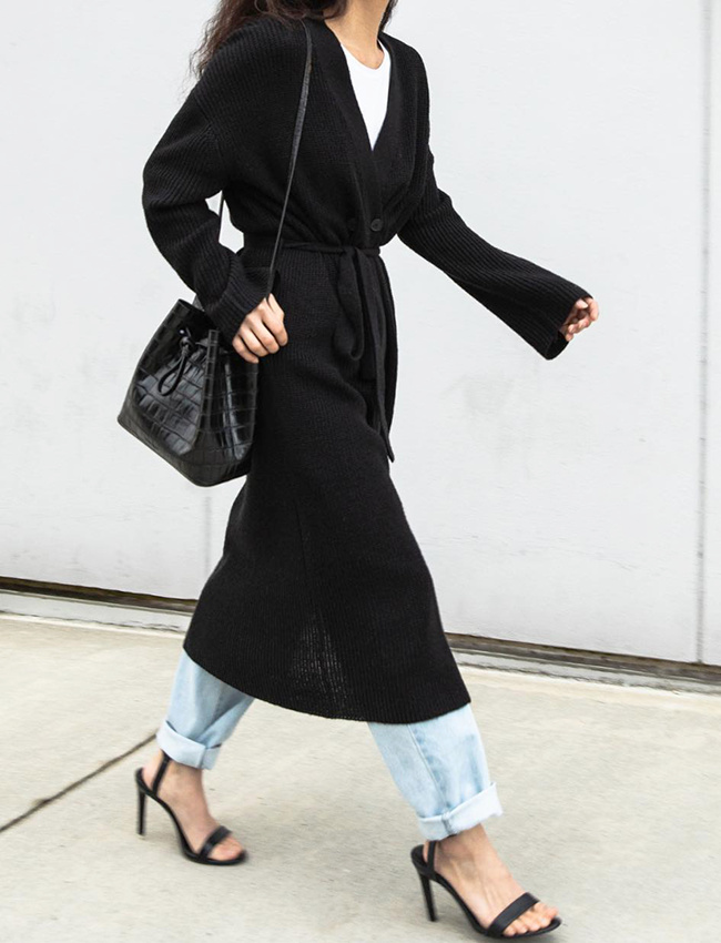 Oui au long gilet port� en guise de manteau de demi-saison !