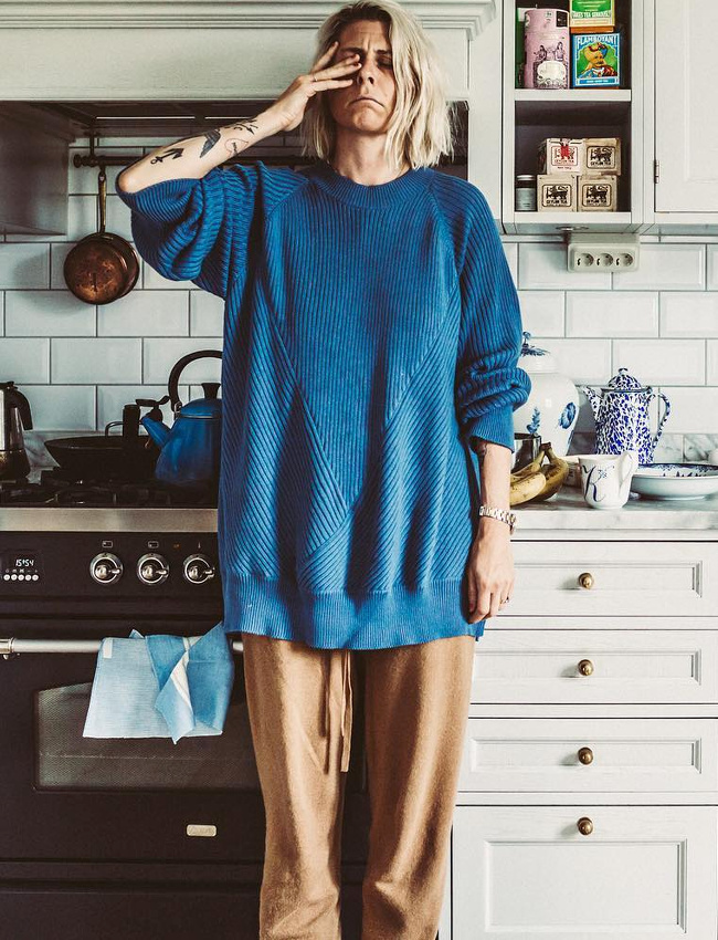 Un duo de coloris bien choisis peut sauver n'importe quel look homewear !