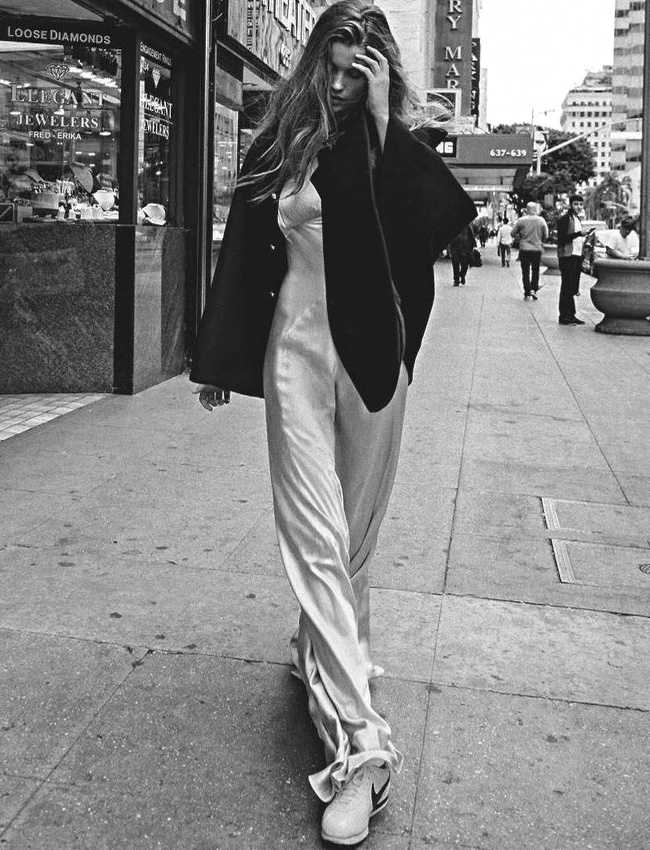 Oui aux robes du soir port�es � contretemps !