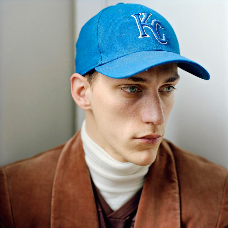 Bleu Schtroumpf + noisette = le bon mix