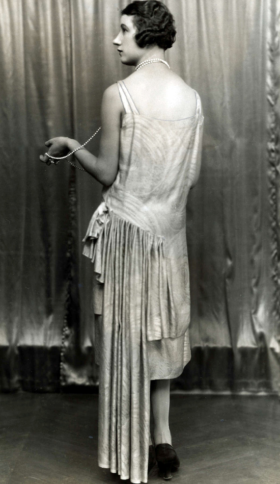 L'asym�trie selon Paul Poiret