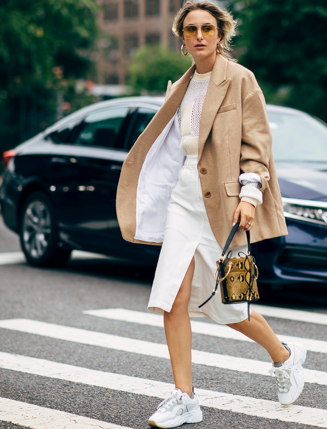 Oui au duo blanc/camel trait� sur une note casual/sporty/urbaine !