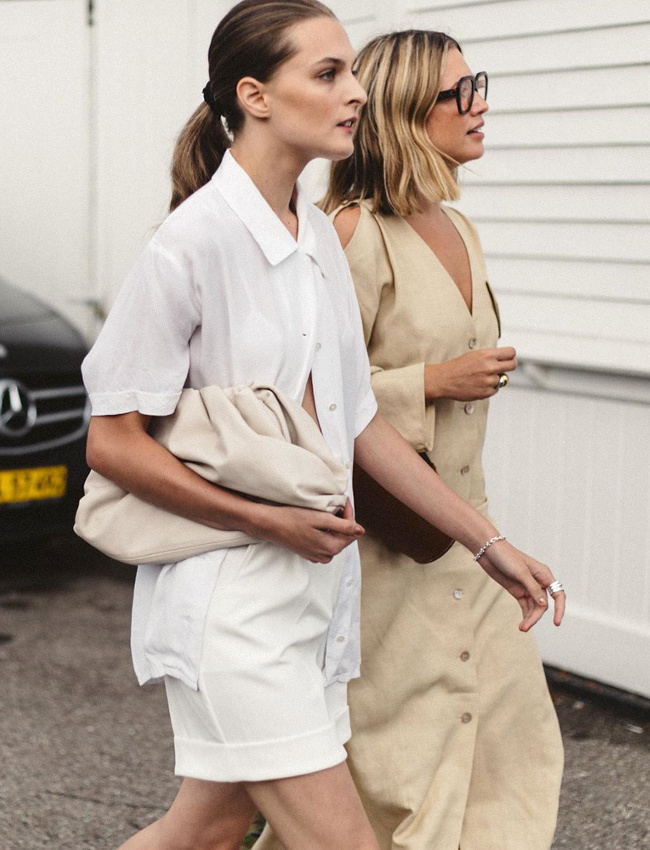 Lorsqu'il se voit travaill� en tandem, le duo blanc/beige gagne en force conceptuelle