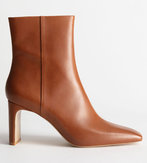 robe mi longue avec bottes