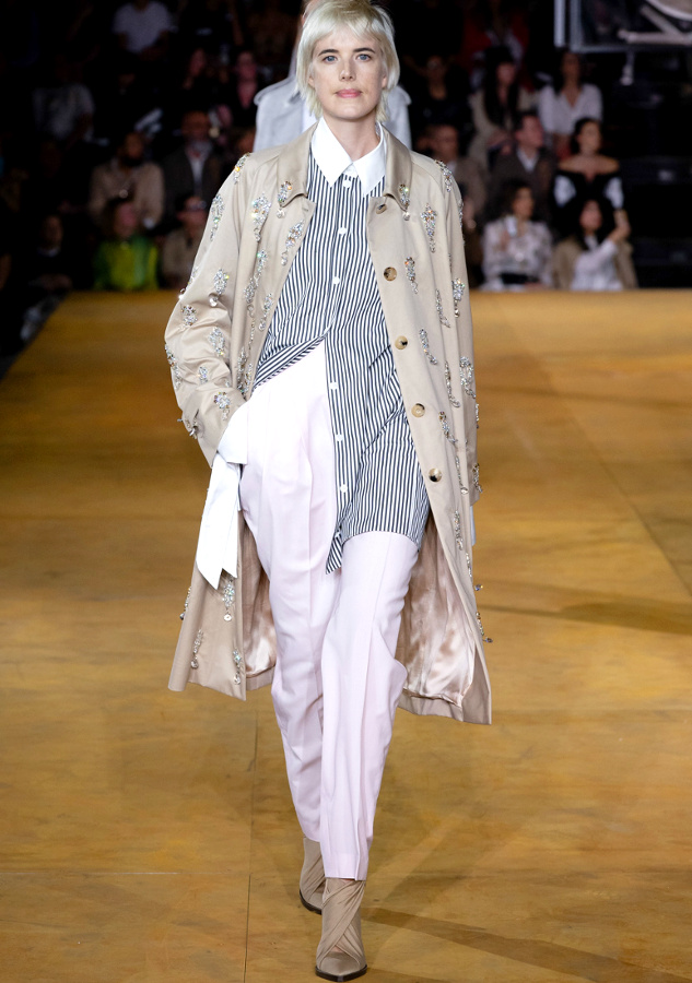 Agyness Deyn, le retour !