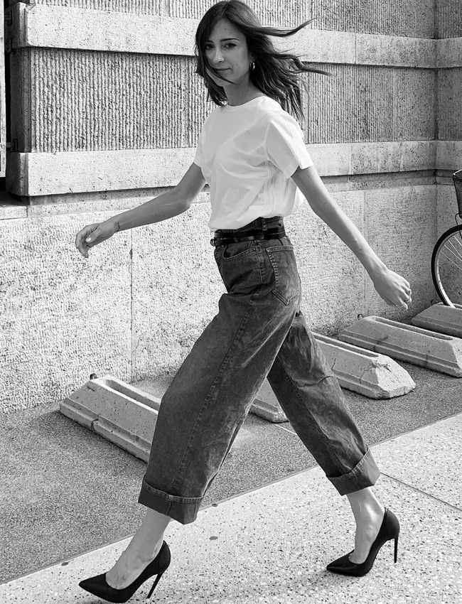 Jean boyfriend roulott� sur la cheville + escarpins haut perch�s = le bon mix