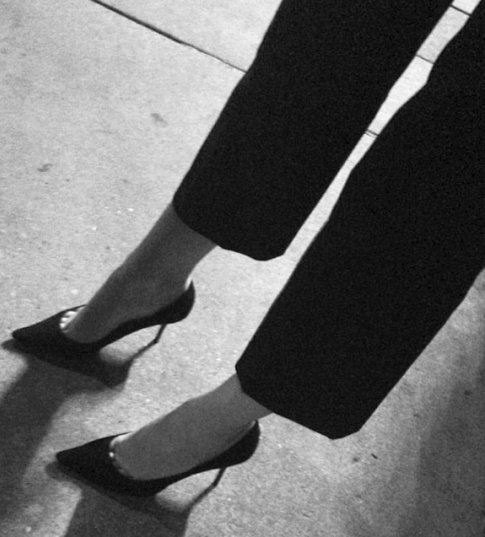 Stilettos + pantalon 7/8 = le bon mix