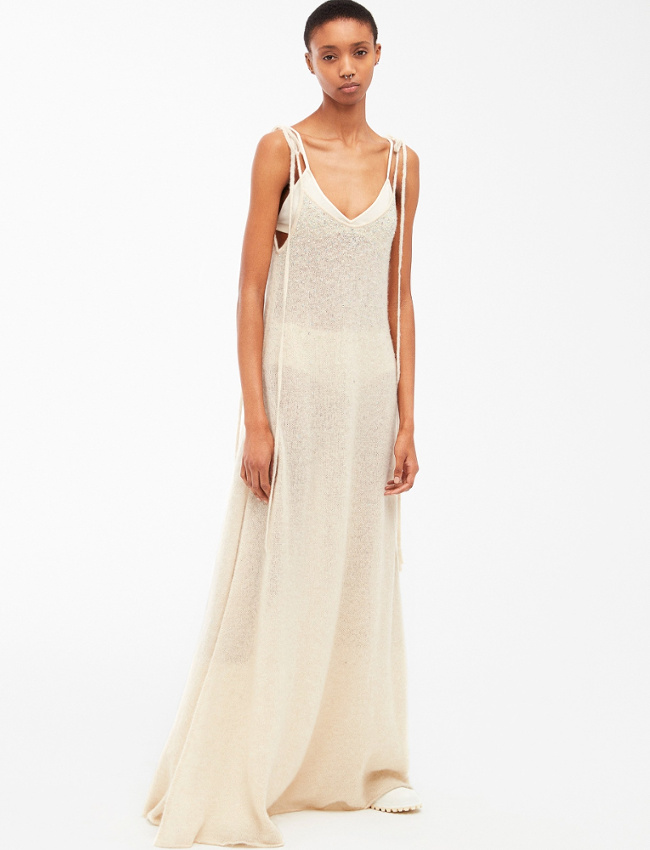 Quand la robe pull sort des sentiers battus...