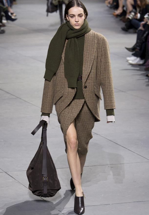 Oui aux tenues classiques astucieusement revisit�es !