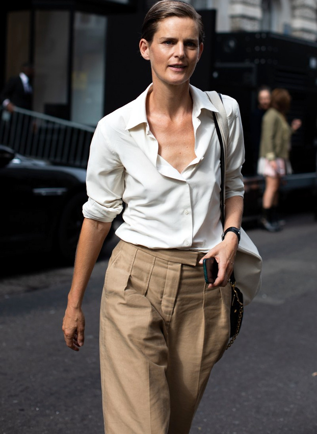 Quand l'androgynie m�ne � la f�minit�...