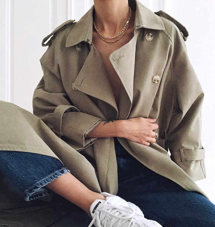 Saupoudrer l'essentiel de superflu...