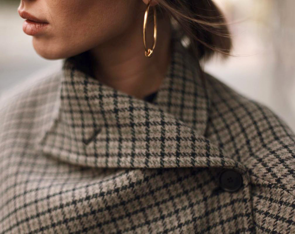 Pour ou contre le boutonnage d�cal� ?