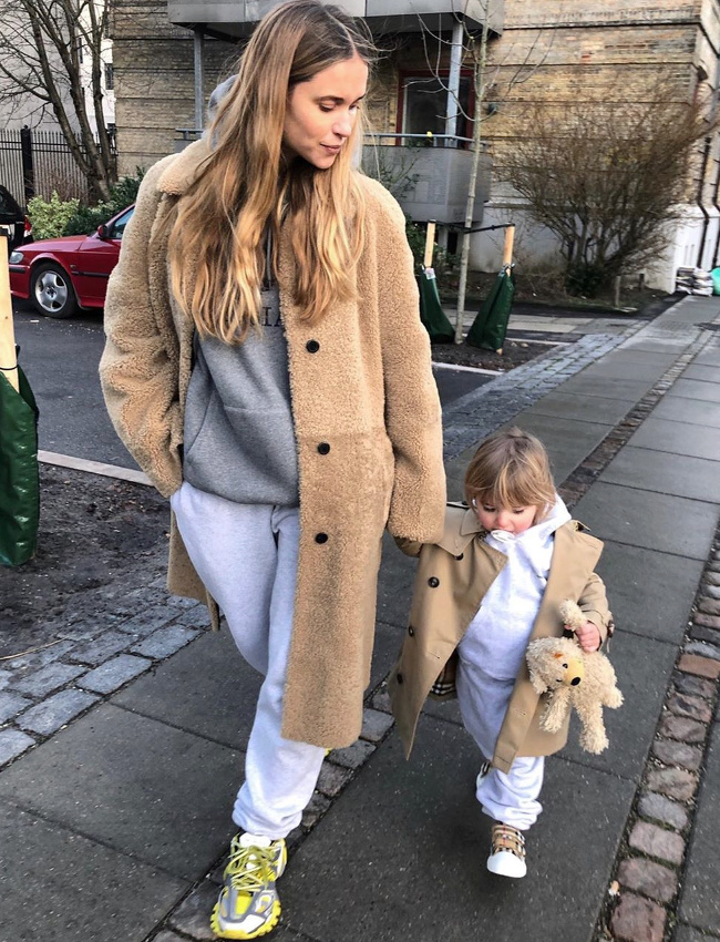 �tre l'enfant d'une m�re branch�e #15