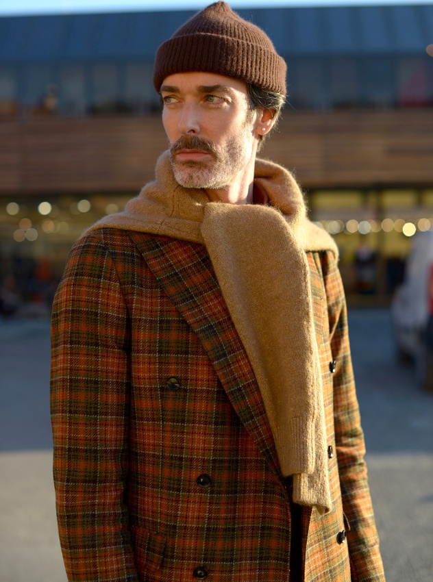 Tartan rouge + camel + marron = le bon mix