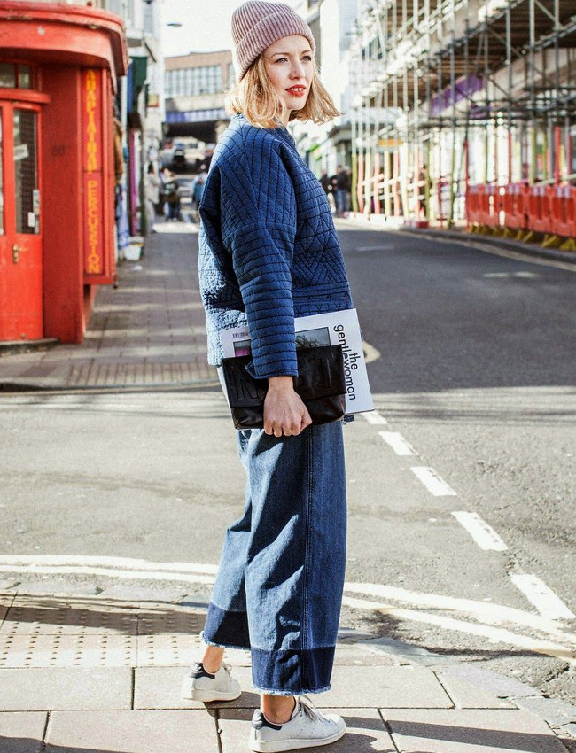 Oui au total look jean relev� d'une touche de vieux rose !